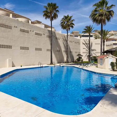 Bermuda Beachfront Living By Lica Homes Apartmán